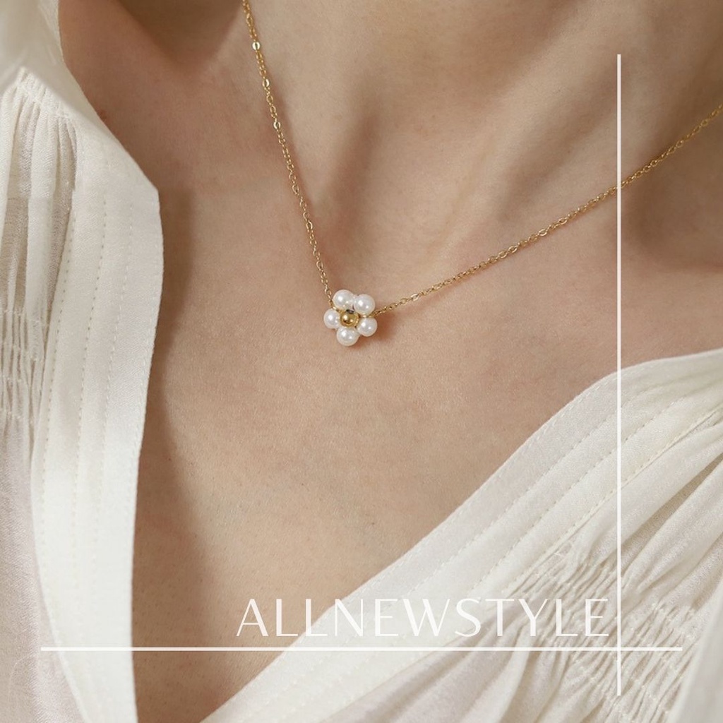 Vòng cổ mặt hoa mai Allnewstyle thép mạ vàng 18K