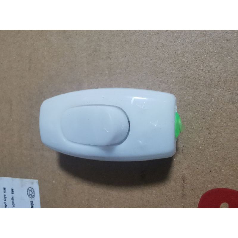 Công tắc treo, công tắc quả nhót