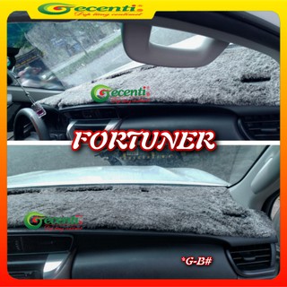 Thảm taplo lông thú cao cấp toyota fortuner-thương hiệu gecenti