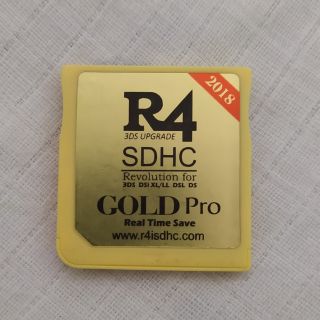 Thẻ game Nintendo R4i + thẻ nhớ 32GB chép sẵn hơn 200 game