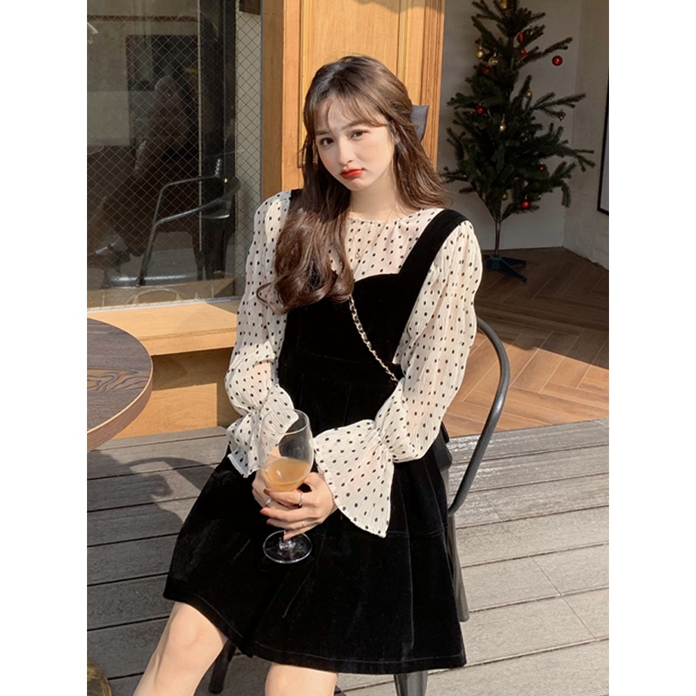 Kumivn SẴN set váy lolli yếm đen nhung dày và áo chấm bị phong cách ulzzang Hàn Quốc