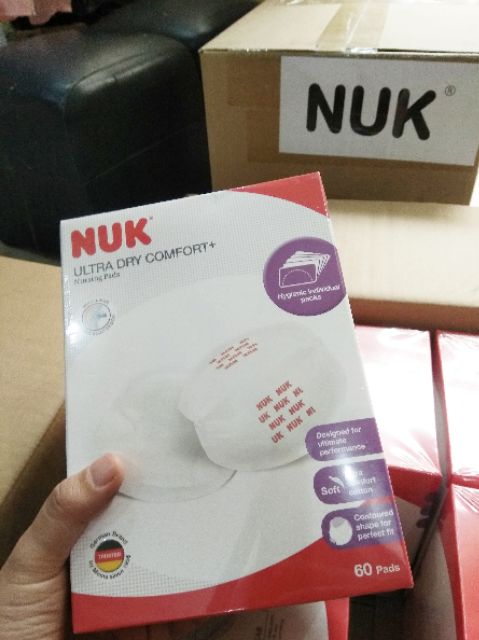 [ Nuk] Lót thấm sữa NUK hộp 60 miếng chính hãng