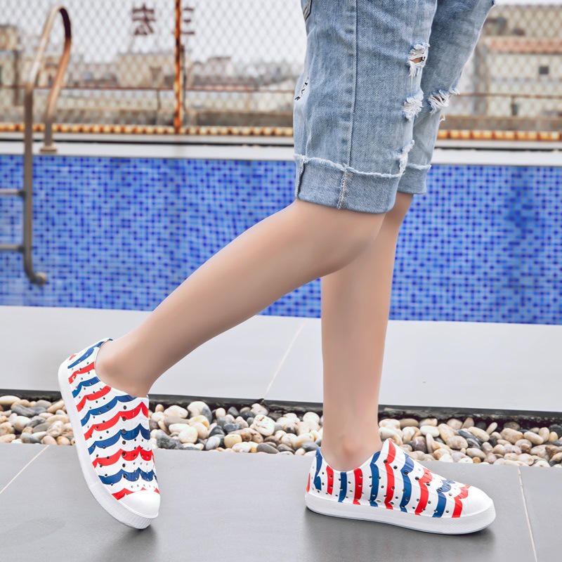 Giày Nhựa Đi Mưa  Native Cho Bé từ 6 đến 15 tuổi hoa văn nhiều màu sắc  SHINNATIVE02 khuyến mãi 2 jib