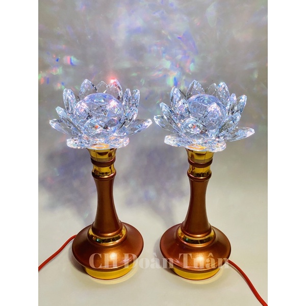Cặp đèn thờ hoa sen pha lê đổi màu