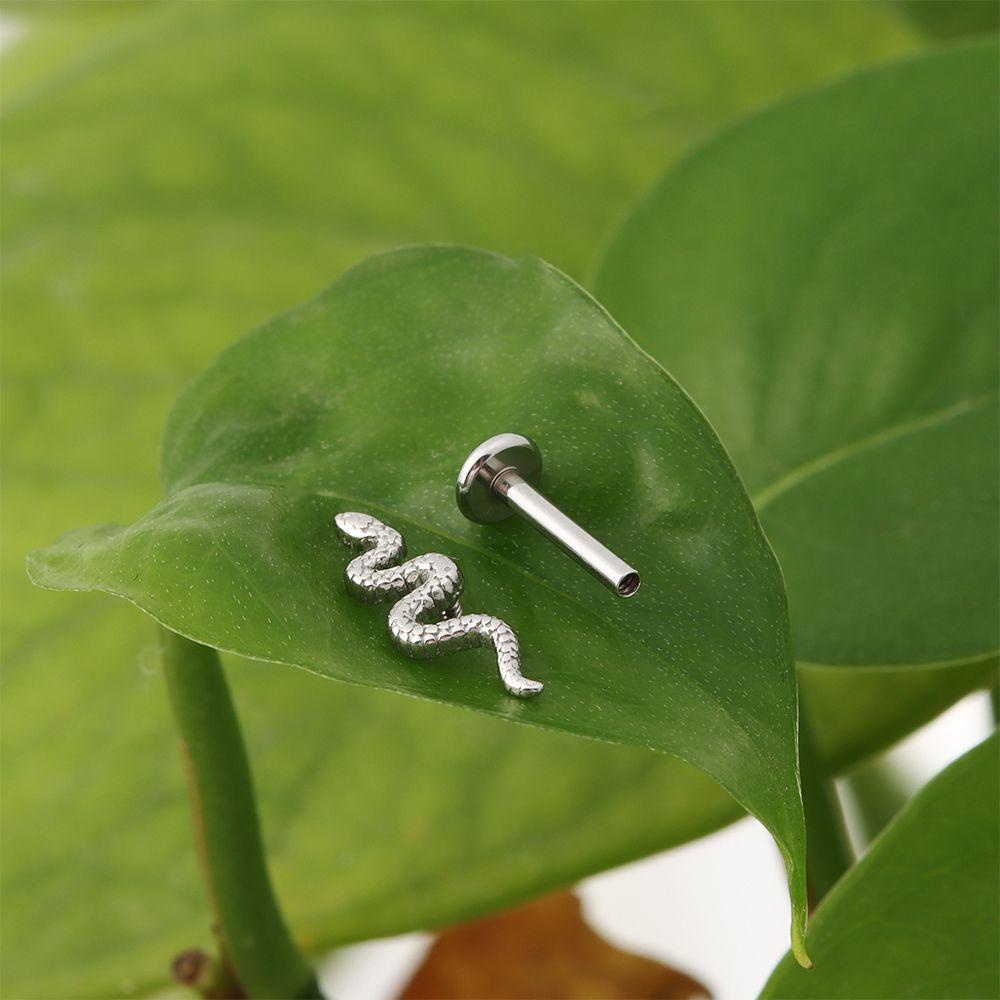 1 Khuyên Xỏ Vành Tai Hình Rắn Cá Tính