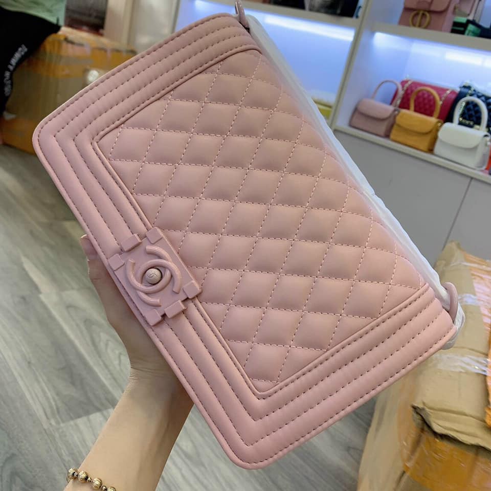 TÚI NŨ HỒNG DỄ THƯƠNG PR2 ( SIZE 25CM ) MẪU MỚI FULL BOX | BigBuy360 - bigbuy360.vn