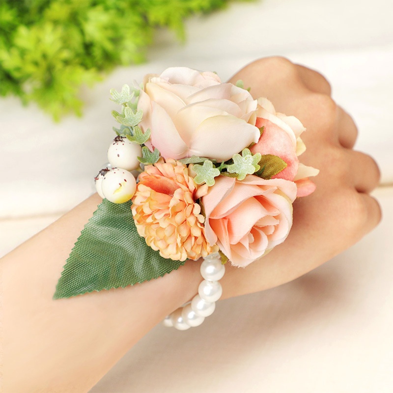 Vòng Tay Hoa Hồng Đính Ngọc Trai Nhân Tạo Cho Cô Dâu