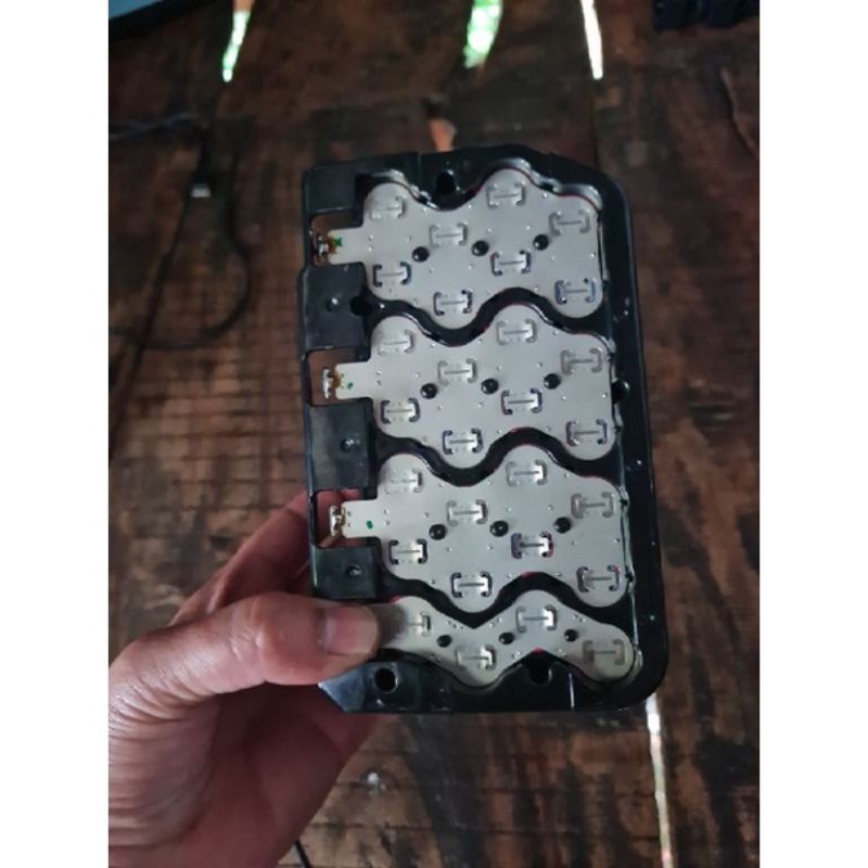Khối Pin 18650 Loại 21 Cell Sanyo Đầu Xám Bao Sống Chưa Text