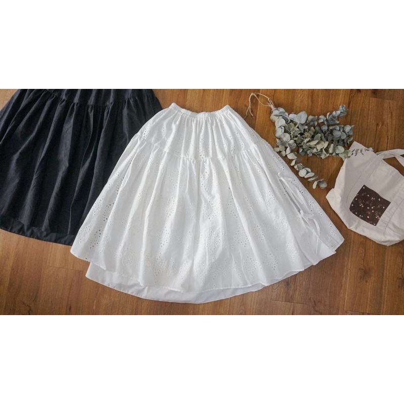 Chân váy cột dây