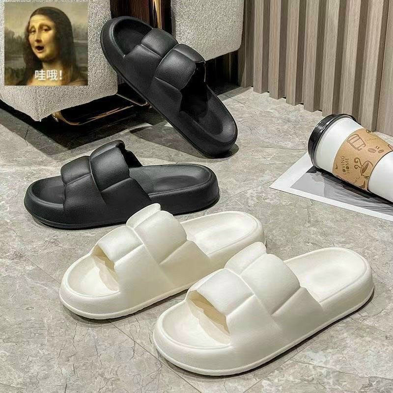 DÉP BÁNH MÌ 2 MÀU ĐEN TRẰNG CÁ TÍNH CHO NÀNG