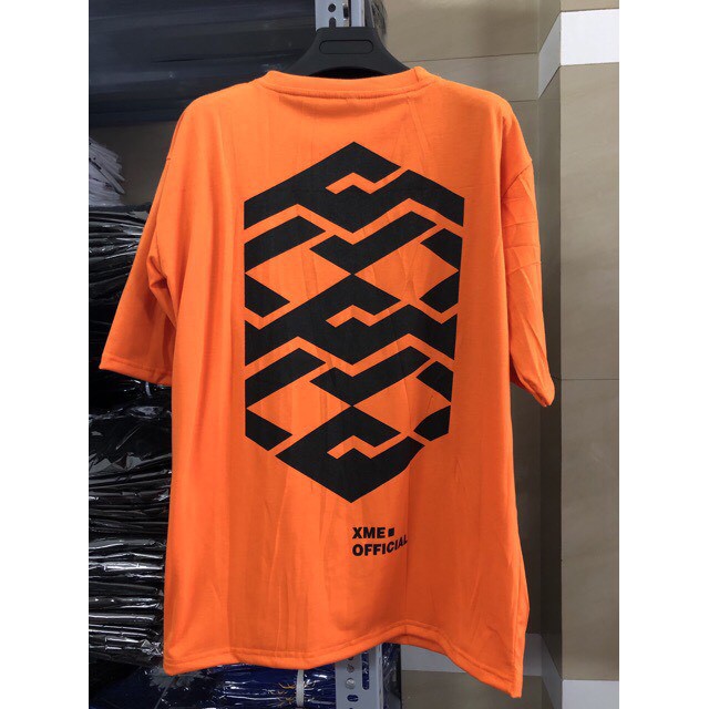 Áo thun unisex XME dành cho cả nam và nữ | BigBuy360 - bigbuy360.vn