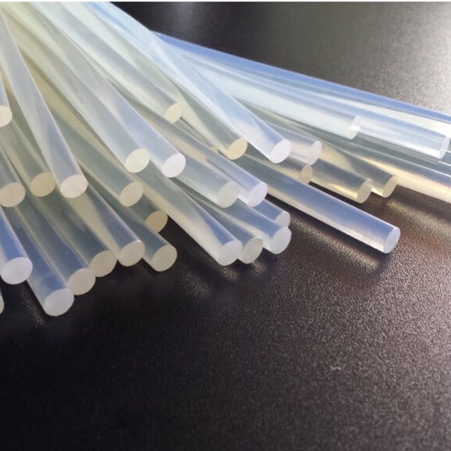 Bó 50 Que Keo Nến Silicon Dành Cho Súng Máy Bắn Loại Nhỏ [ cữ nến 7mm dài 25cm]