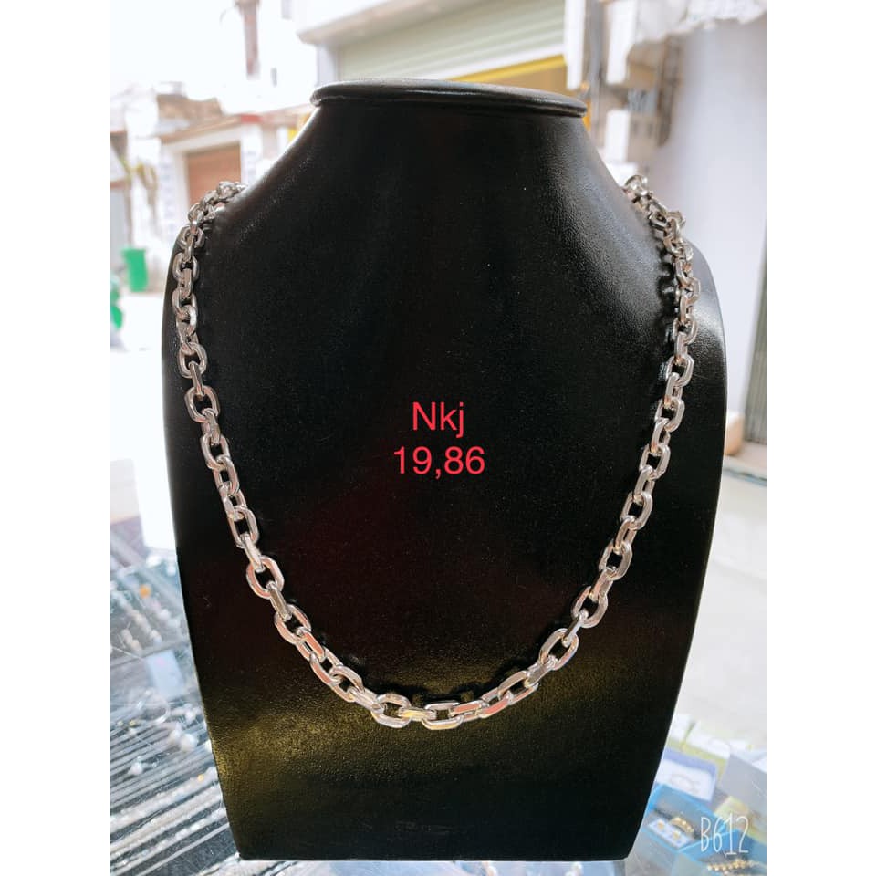 VÒNG CỔ NAM BẠC TA