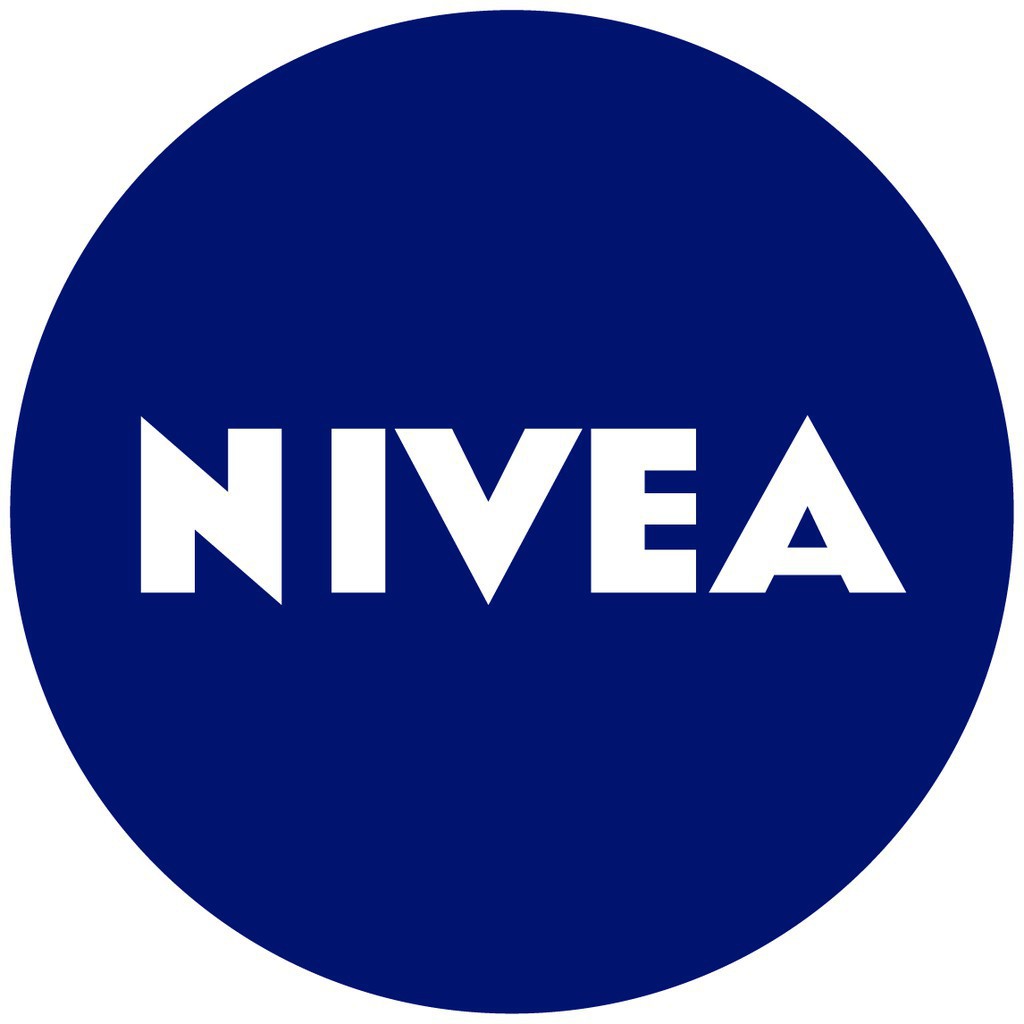 [Mã COSGLORIAT4 -8% đơn 250K] Nước Tẩy Trang NIVEA Làm Sáng Da Pearl White Micellar Water 400ml - 84912