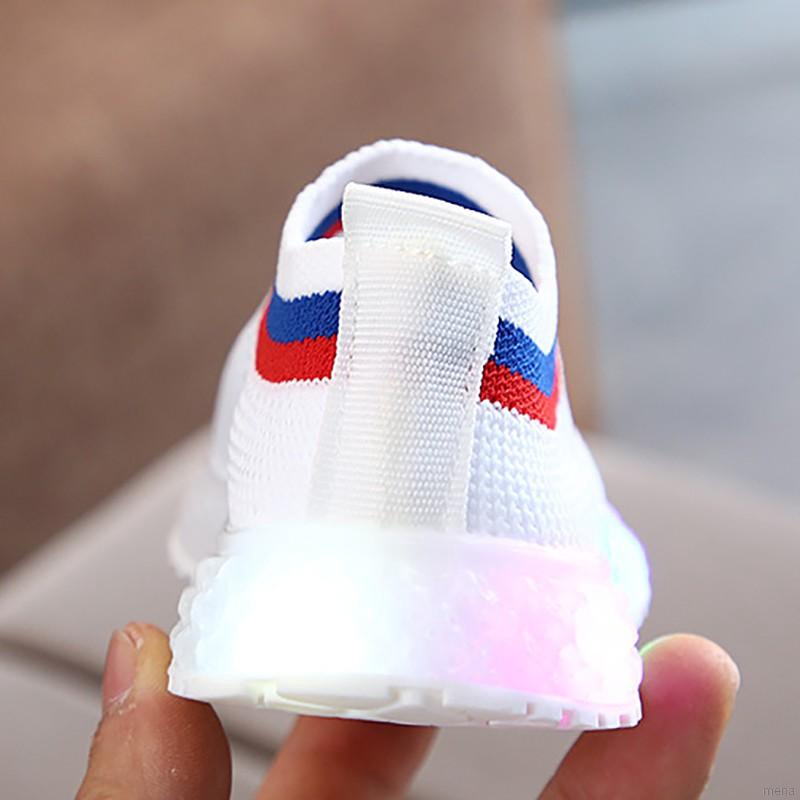 Giày thể thao có đèn LED phát sáng thời trang cho bé