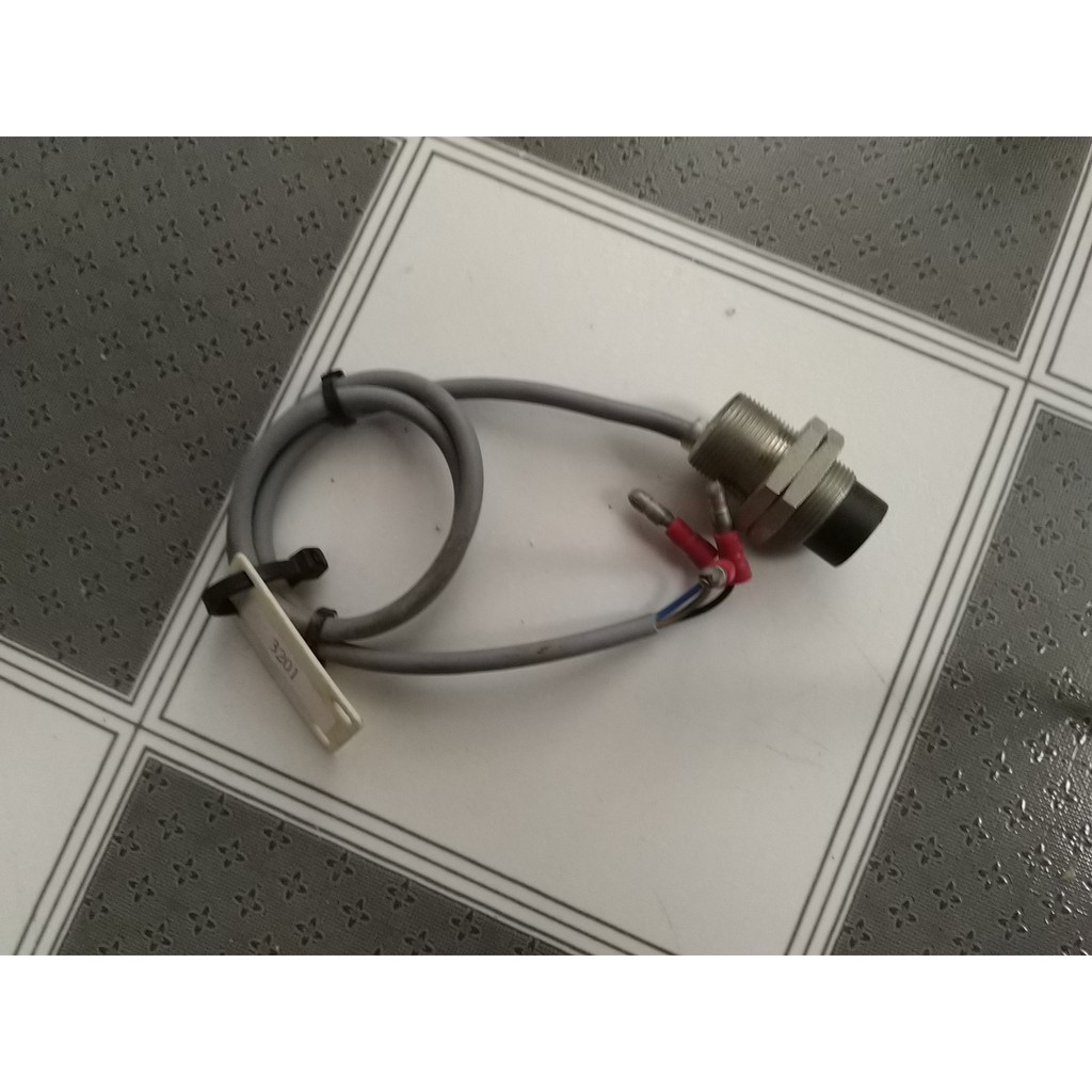 Cảm biến tiệm cận