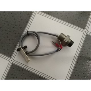Cảm biến tiệm cận