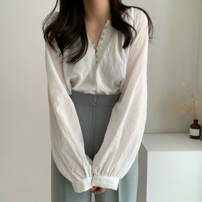 Áo kiểu dài tay dáng rộng thiết kế cổ chữ V cổ điển