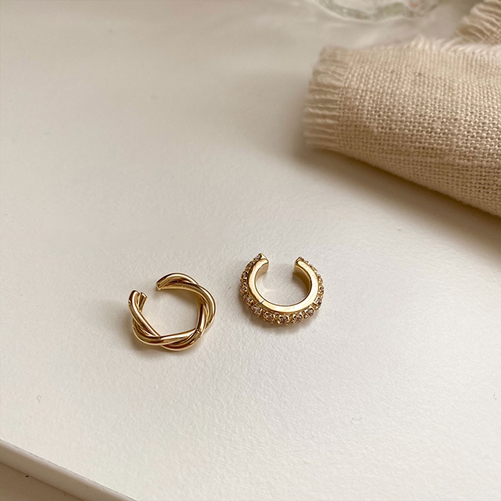 Bộ Ba Món Khuyên Tai Dạng Kẹp Không Xỏ Lỗ Phối Dây Xích Xoắn Đính Đá Zircon Phong Cách Retro Sang Trọng Đơn Giản Thời Trang Dành Cho Bạn Nữ 2022