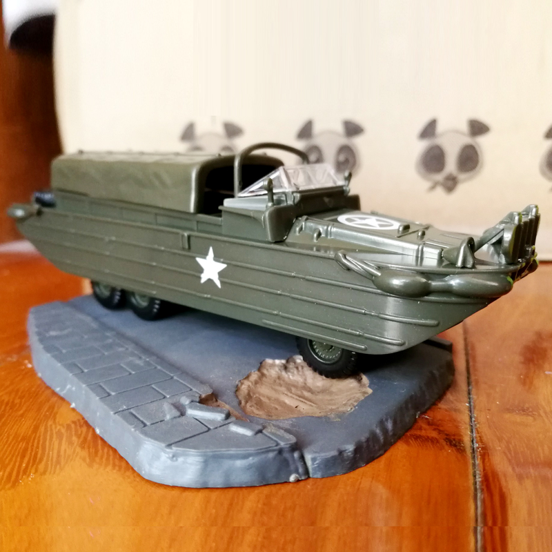 Mô Hình Xe Vận Chuyển US GMC DUKW-353 Tỉ Lệ 1 / 72