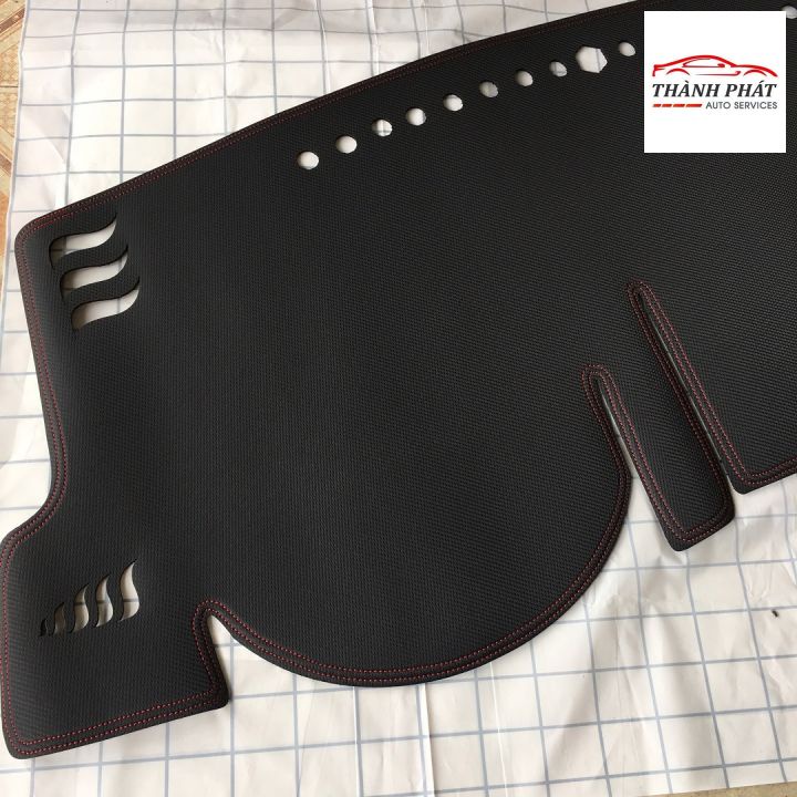 Thảm Taplo Da Carbon Toyota Cross 2020-2023 Loại 1 Chuẩn Theo Xe  Chống Nắng, Chống Chói Hiệu Quả