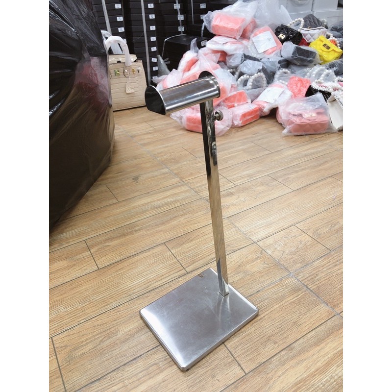Giá treo túi xách trưng bày có thể điều chỉnh độ cao tiện dụng, 100% inox