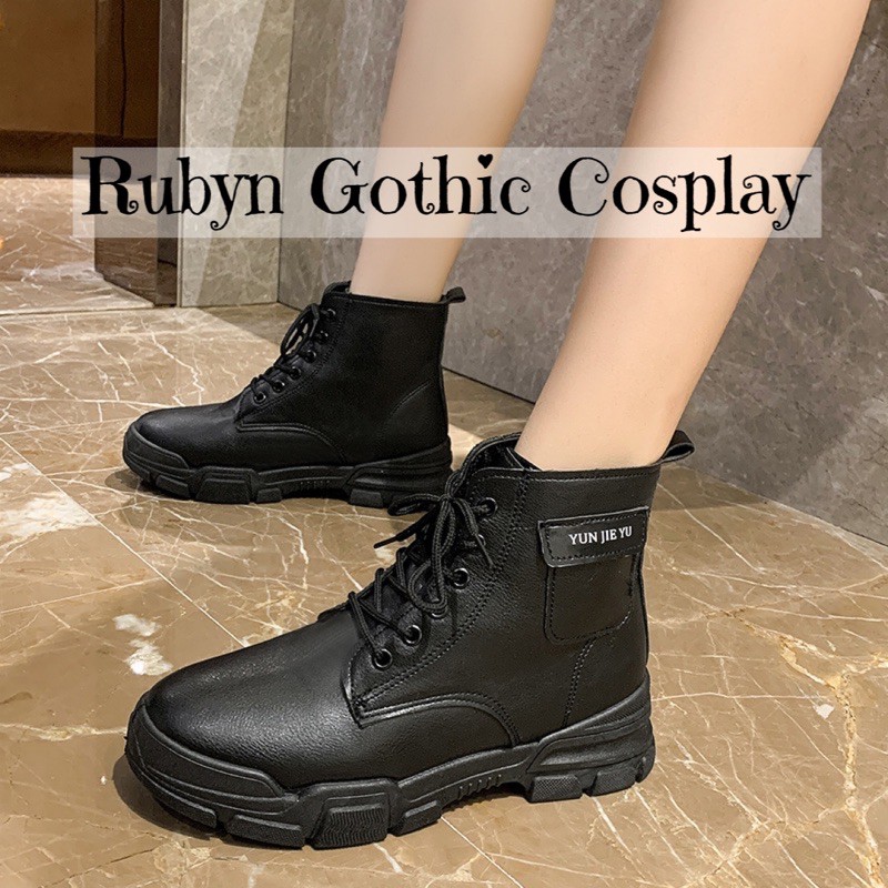 [CÓ SẴN]  Giày Boots Chiến Binh Cổ Lửng Hàn Quốc Jie Yu 2 màu đen, trắng sữa ( Size 35 - 40)