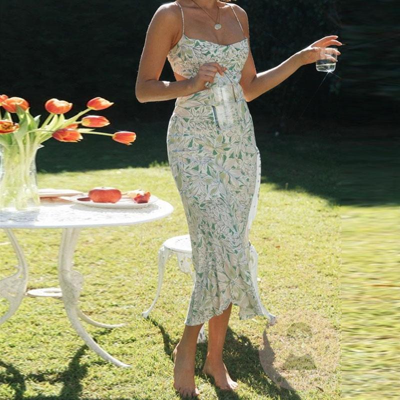 Đầm Hai Dây Mỏng Cổ Vuông In Họa Tiết Hoa Xinh Xắn Dành Cho Nữ