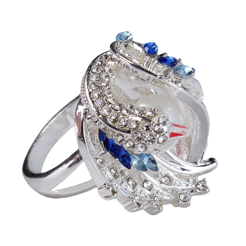 Nhẫn hình chim thiên nga đính ngọc trai phong cách cổ điển