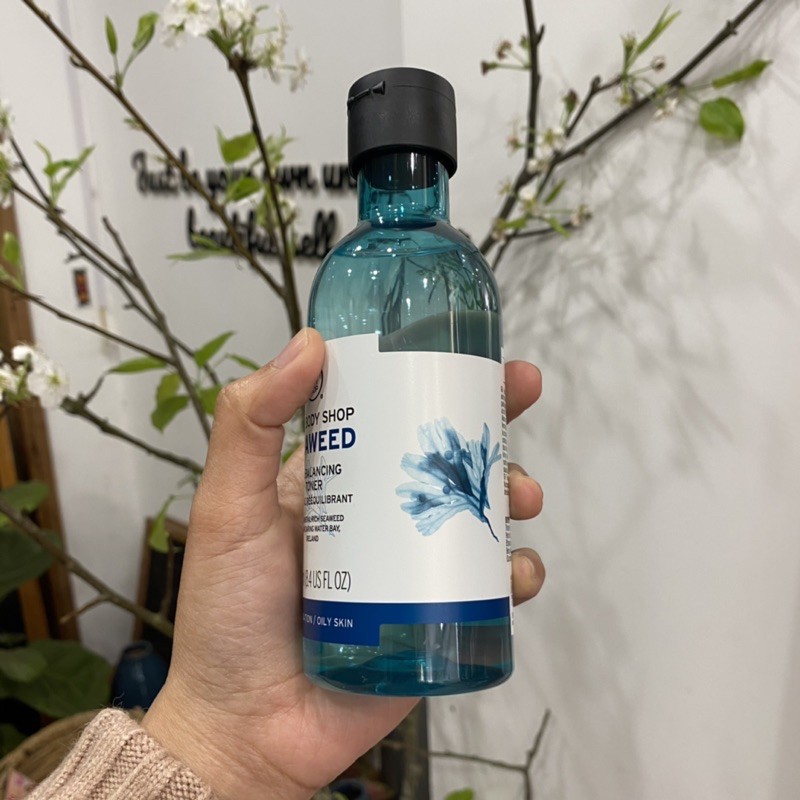 Toner seaweed se khít lỗ chân lông the body shop 250ml