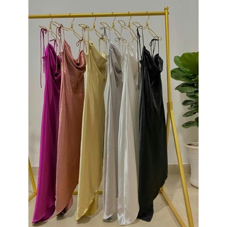 Đầm cổ đổ dạ hội lệch tà