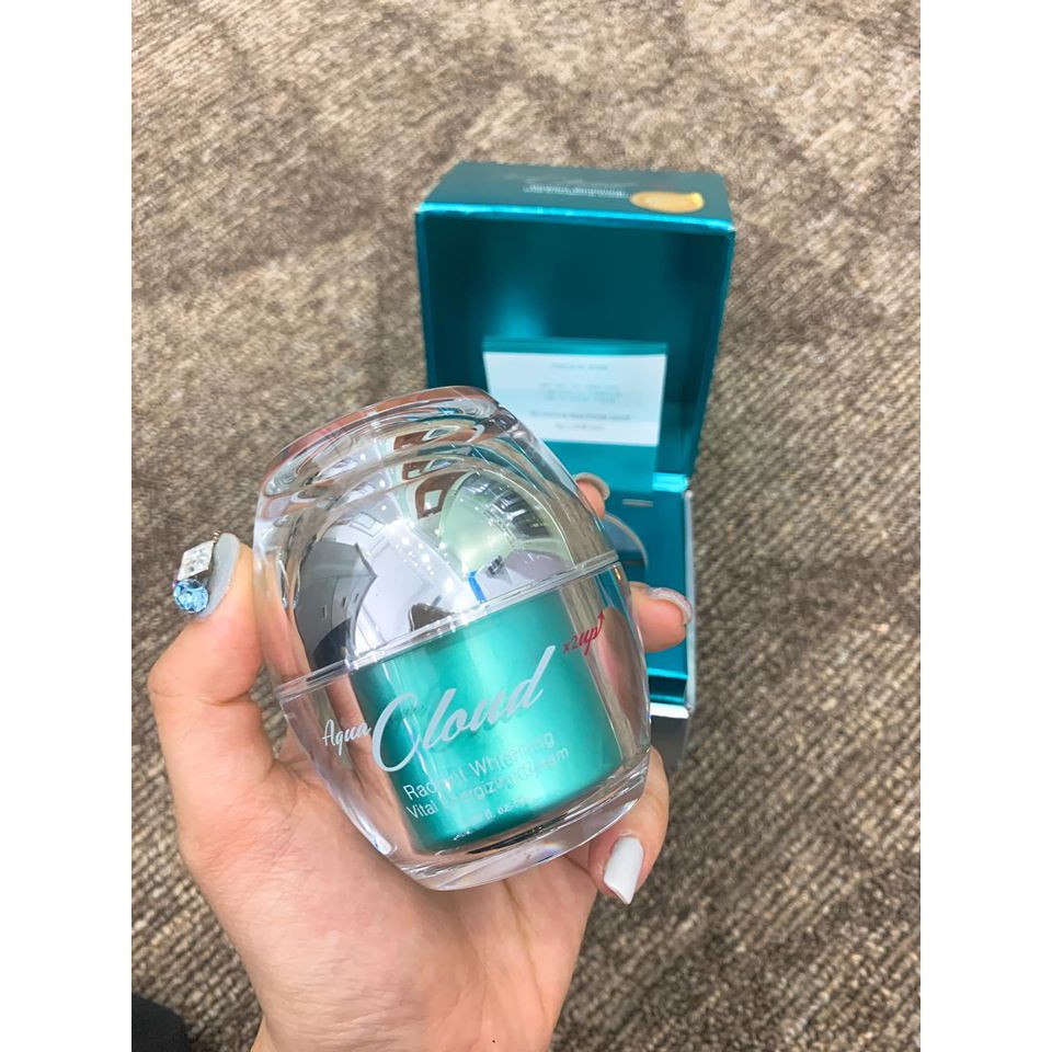 Kem dưỡng trắng cấp nước AQUA CLOUD x2UP