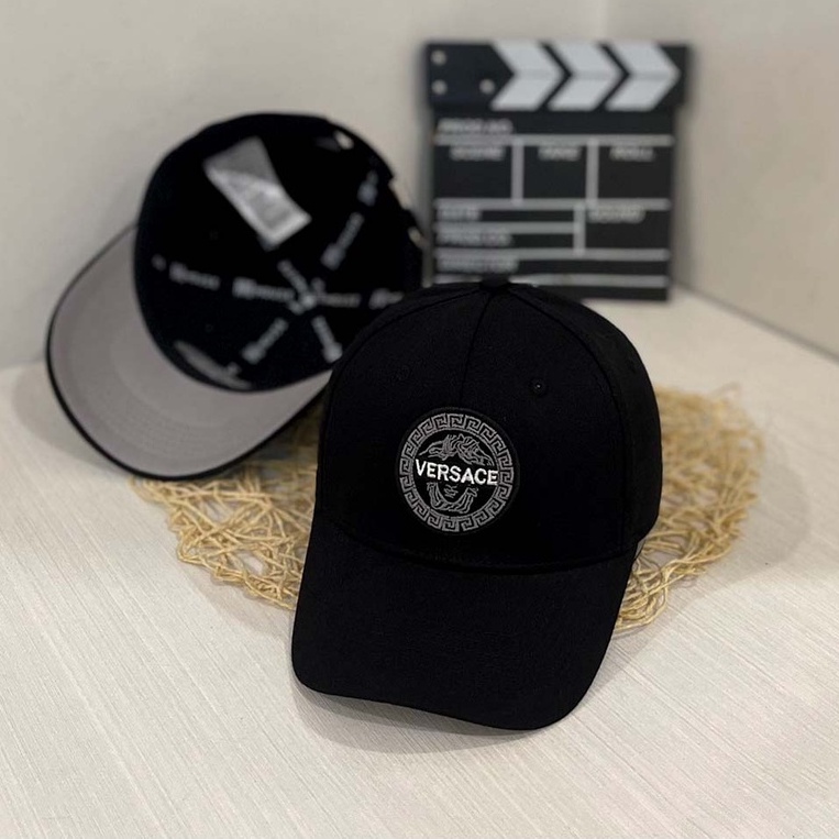 Mũ Lưỡi Trai Versace Nam nữ Cao Cấp Màu Đen thêu logo trắng Full Hộp