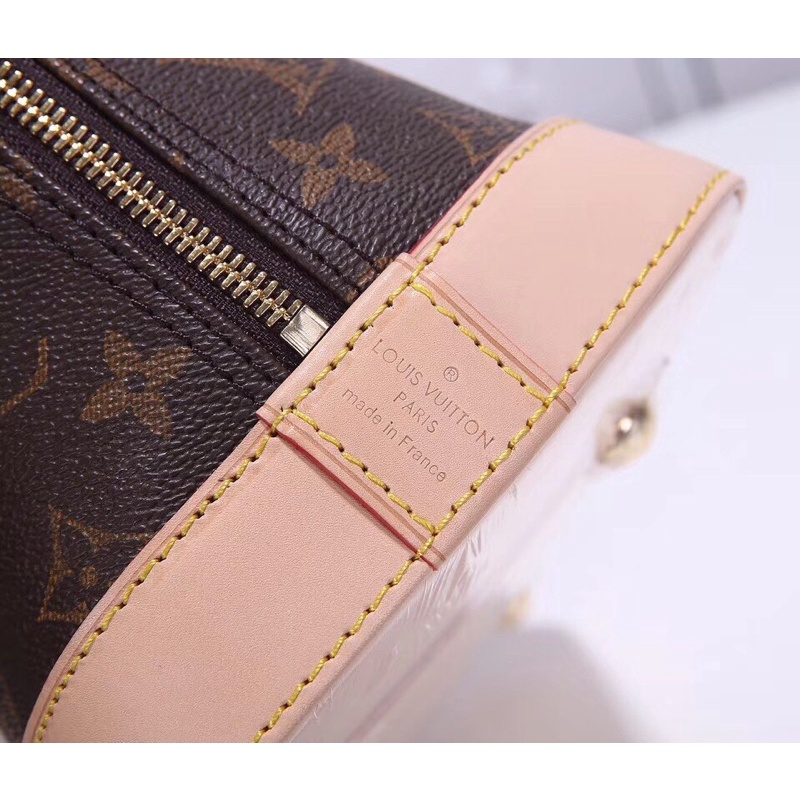 Hến Louis V bản super vip