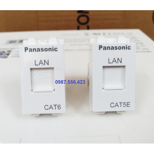 Nhân ổ cắm mạng cat5e Panasonic màu trắng sữa chuẩn Wide