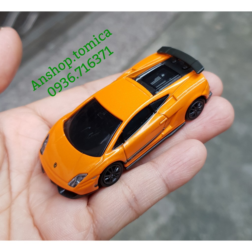 Mô hình xe Lambor premium màu cam tomica Nhật Bản