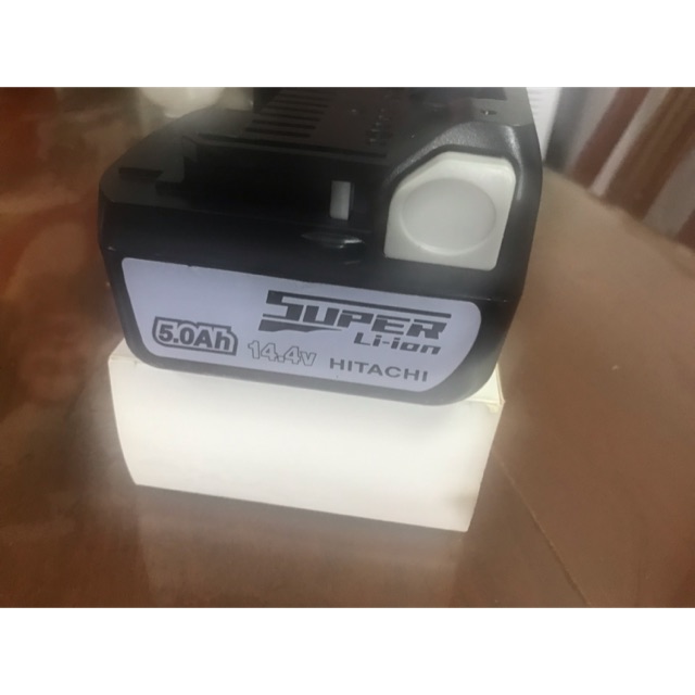 Hitachi 14,4V + sạc adapter