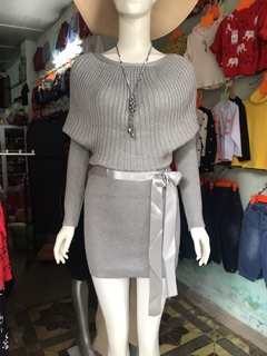 Váy len cánh rơi đẹp
