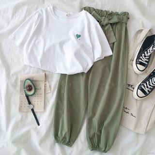 Bộ áo thun tay ngắn và quần màu trơn dễ phối đồ thời trang cho nữ