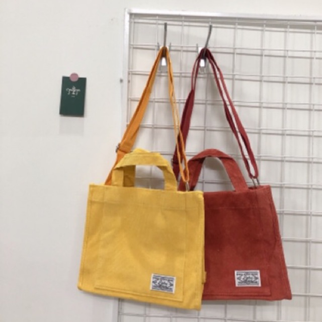 Túi tote hộp ulzzang đơn giản Hàn (có sẵn, hình thật, không kèm móc cherry)