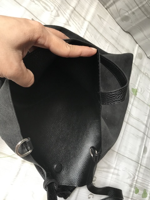 Sale túi đeo vai miếng da thật