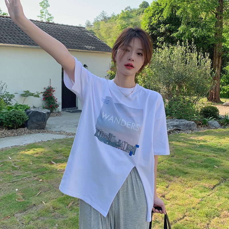 Áo thun IELGY ngắn tay xẻ tà in họa tiết phong cách Hàn Quốc dành cho nữ