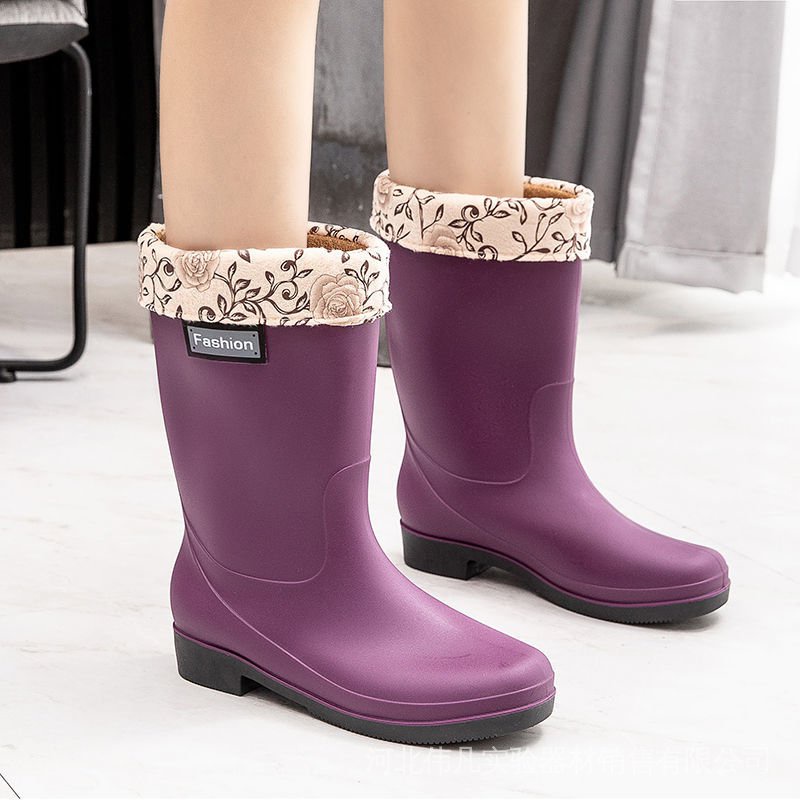 Ủng Cao Su Bọc Giày Đi Mưa Chất Liệu Cotton Dày Dặn Chống Trượt Chống Thấm Nước Giữ Ấm Mùa Đông Thời Trang Cho Nữ