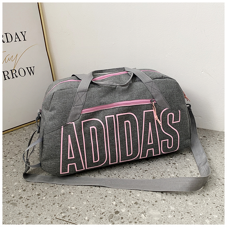 Túi xách thể thao adidas cỡ lớn thời trang năng động