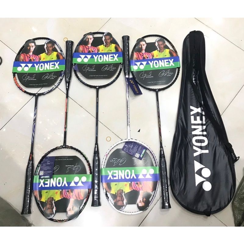Vợt cầu lông Yonex khung carbon cao cấp