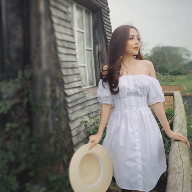 Đầm trắng bệt vai li eo dáng xòe xt