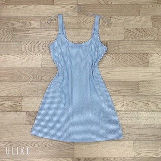 Sale đầm lộn xộn
