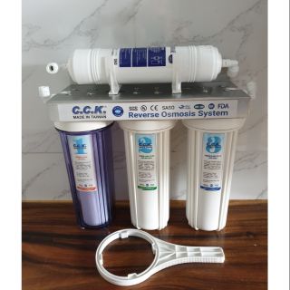 Bộ lọc đầu nguồn 4 ấp C.C.K cấp cho máy lọc nước điện giải Ion kiềm.