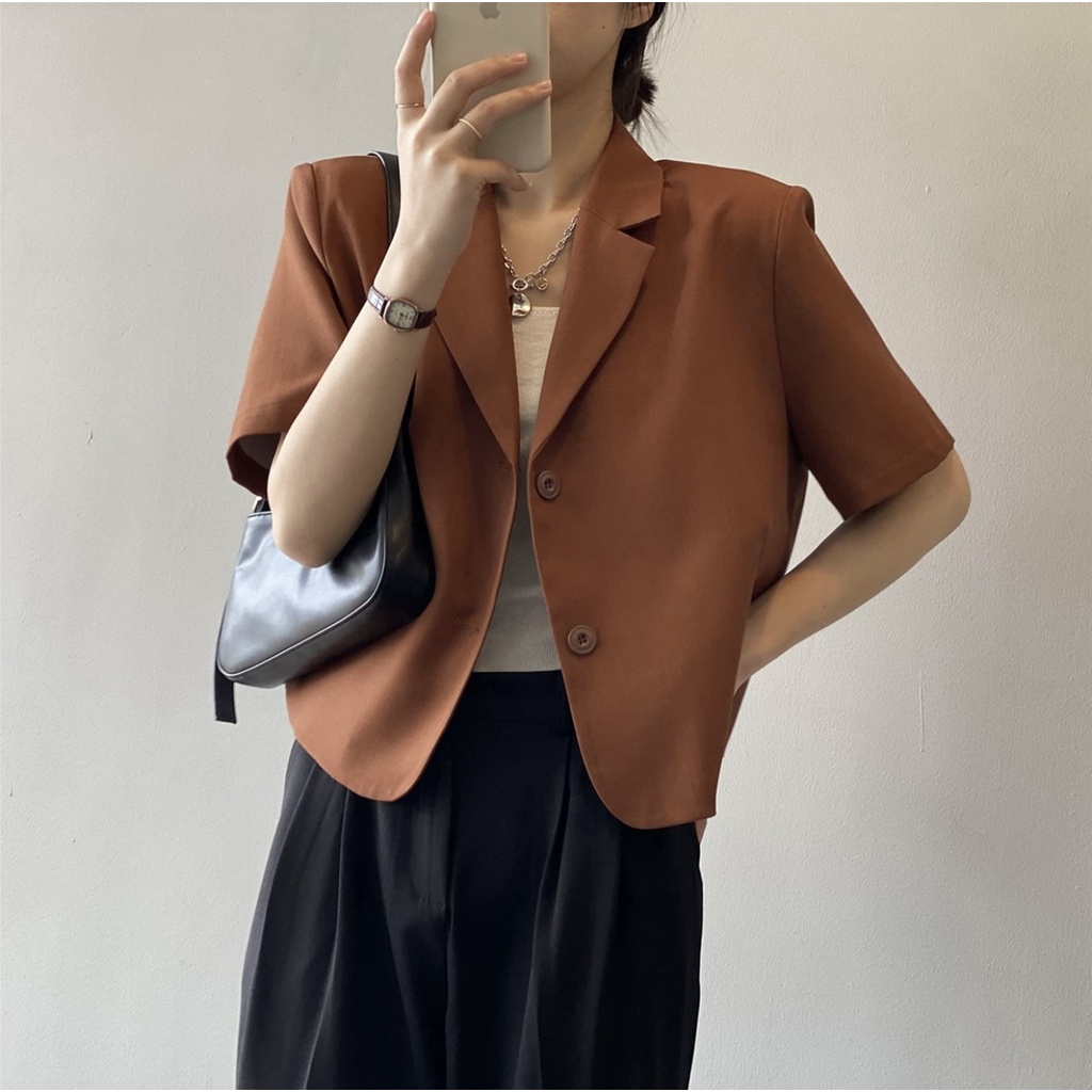 `[Ảnh thật/Sẵn] Áo vest cộc tay dáng ngắn/ Áo blazer tay lỡ dáng croptop có đệm vai