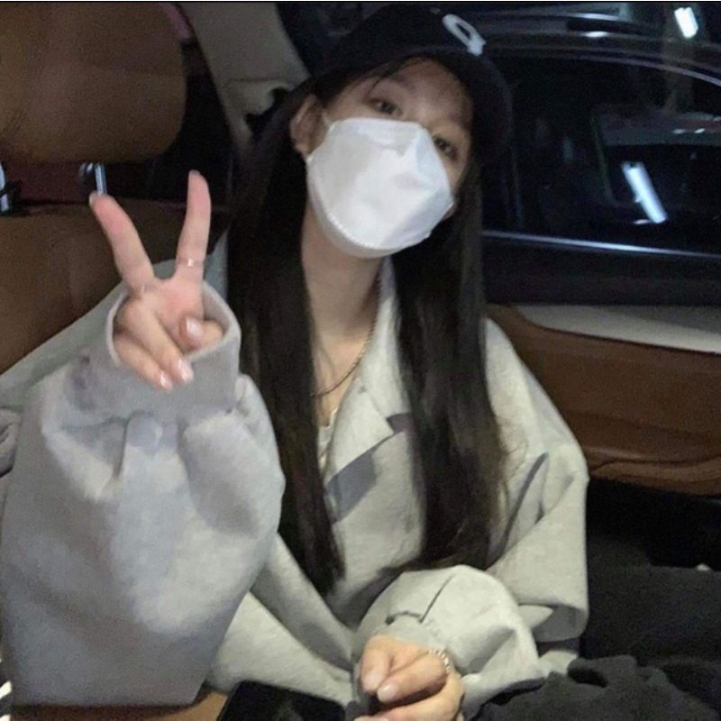 Áo Nỉ Zip Trơn🌺FREESHIP🌺Áo nỉ Zip cao cổ from rộng trendy,thun hoodi tay bồng cá tính | BigBuy360 - bigbuy360.vn